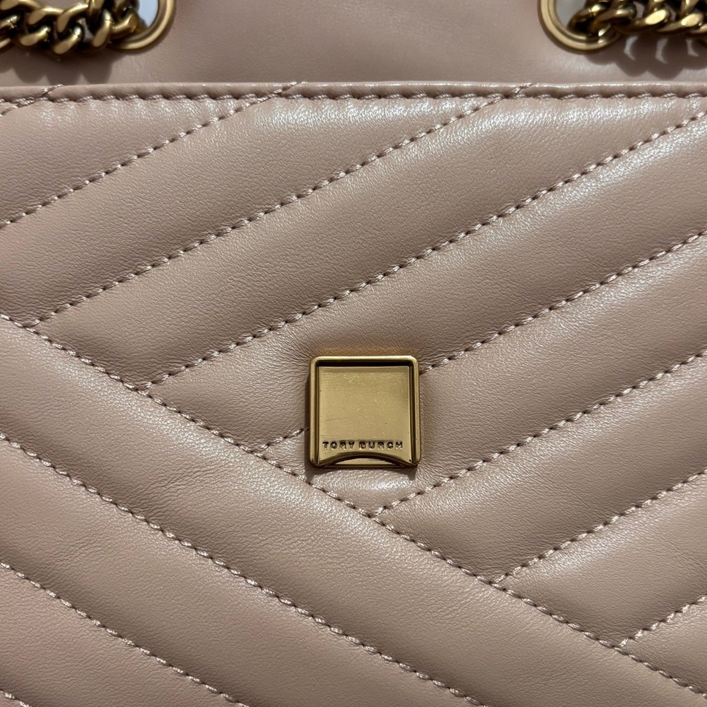 Tory Burch Kira Chevron Small bag - Picture 14 of 16